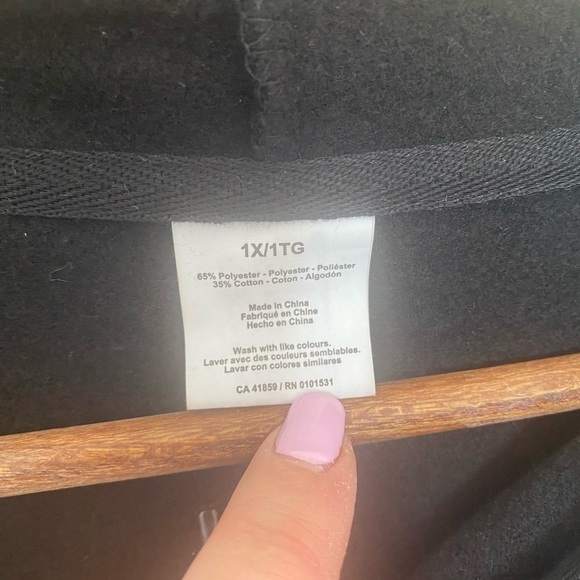 VINTAGE Vibes Y2K Bratz Doll 2001 Sweater Throwback Hoodie Black Festival Spring - Picture 10 of 10